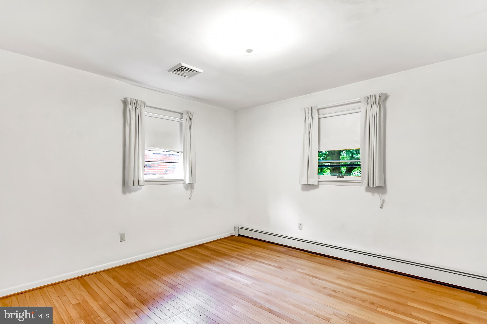 1341 Logan Street Reading, PA 19607 - Photo 13 of 24 Gallery Image 13