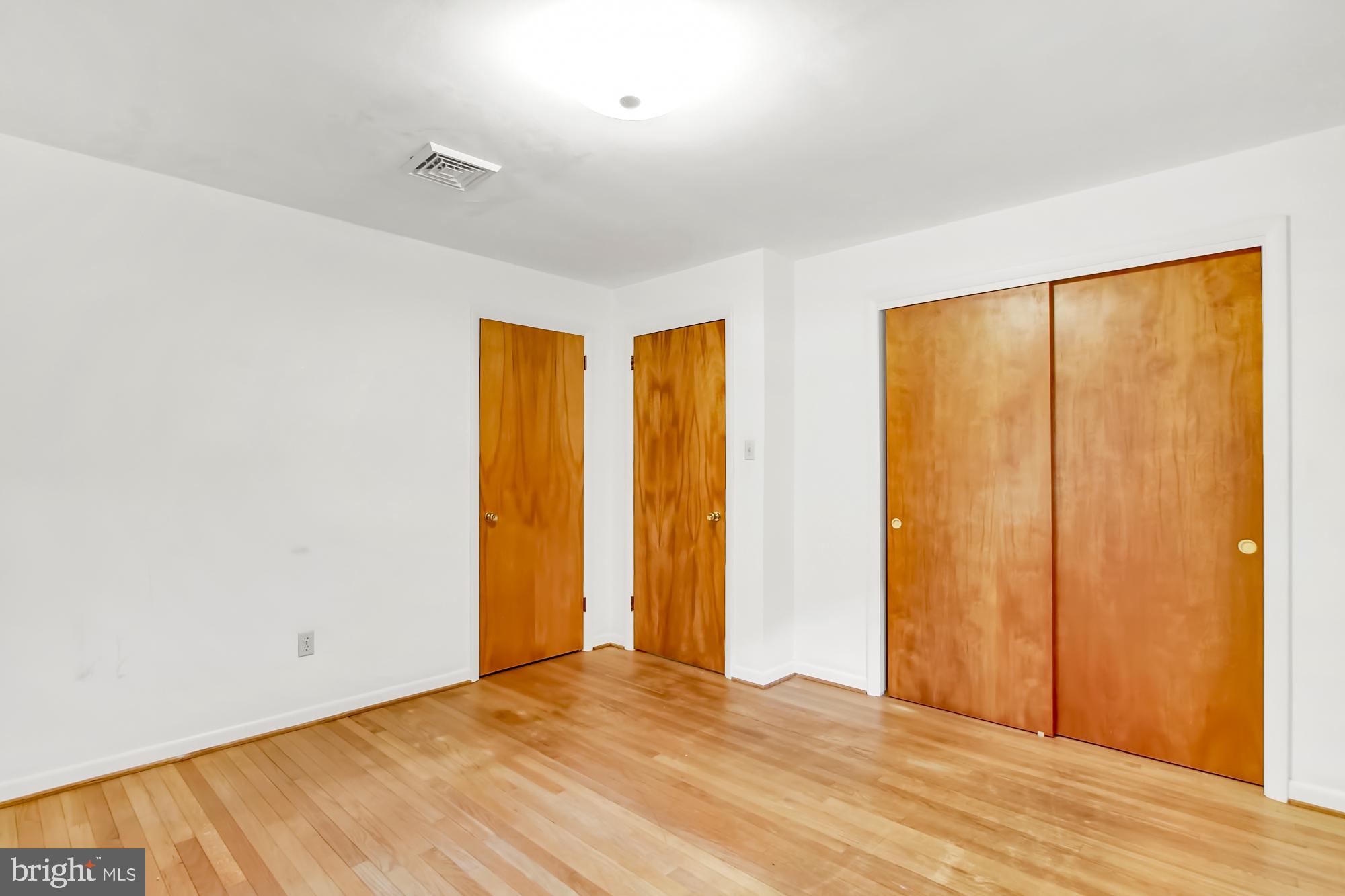 1341 Logan Street Reading, PA 19607 - Photo 14 of 24 Gallery Image 14