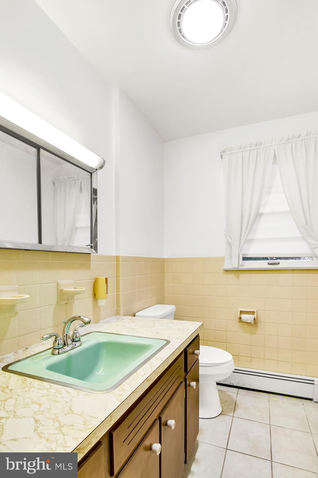 1341 Logan Street Reading, PA 19607 - Photo 16 of 24 Gallery Image 16