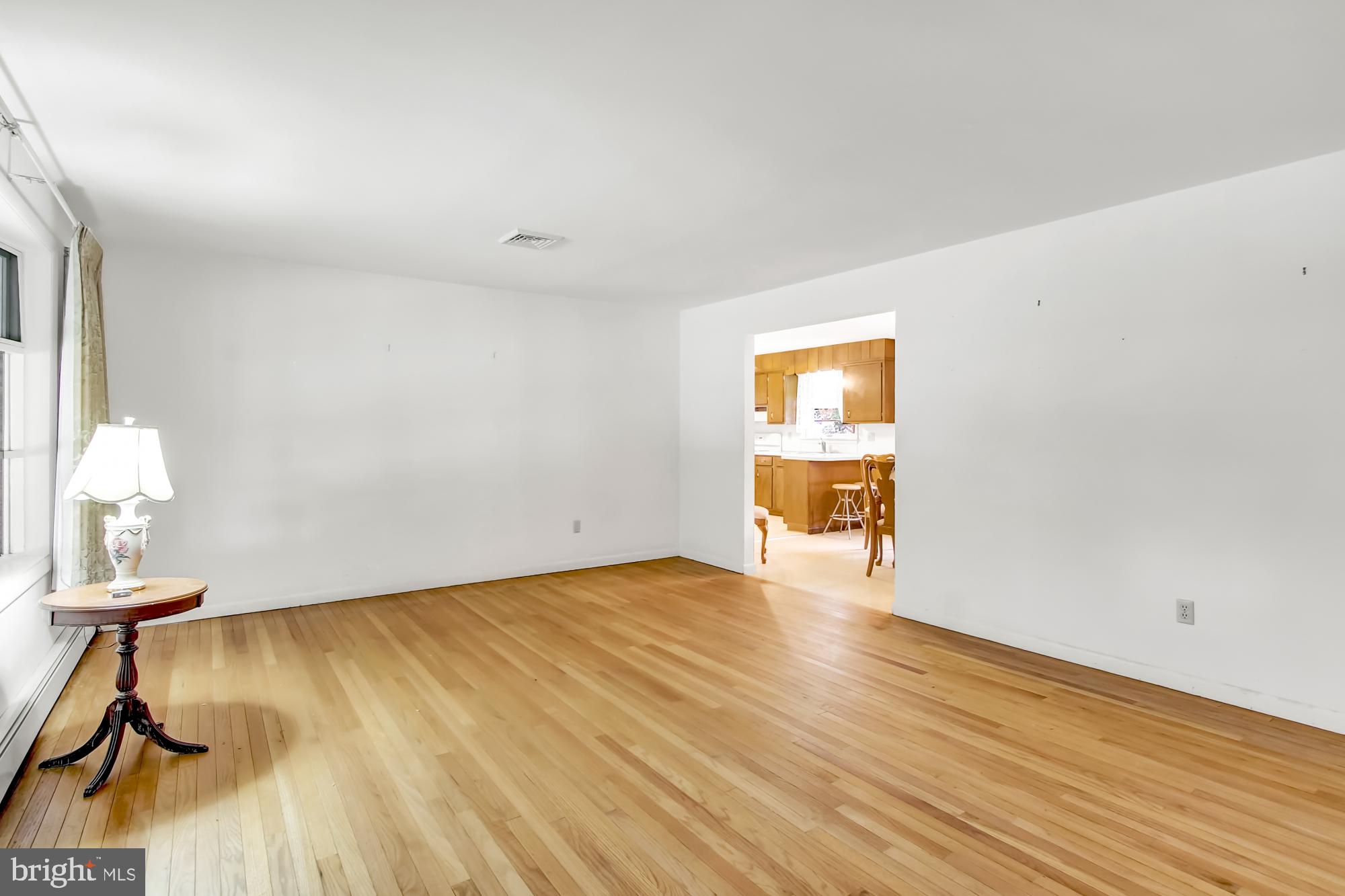 1341 Logan Street Reading, PA 19607 - Photo 4 of 24 Gallery Image 4