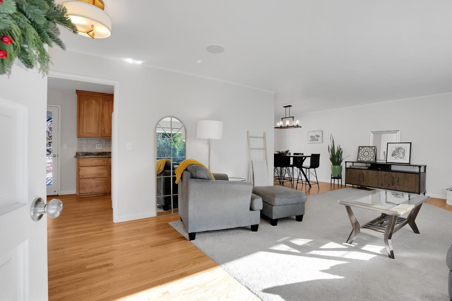 237 Riverside Avenue Ben Lomond, CA 95005 - Photo 7 of 41 Gallery Image 7