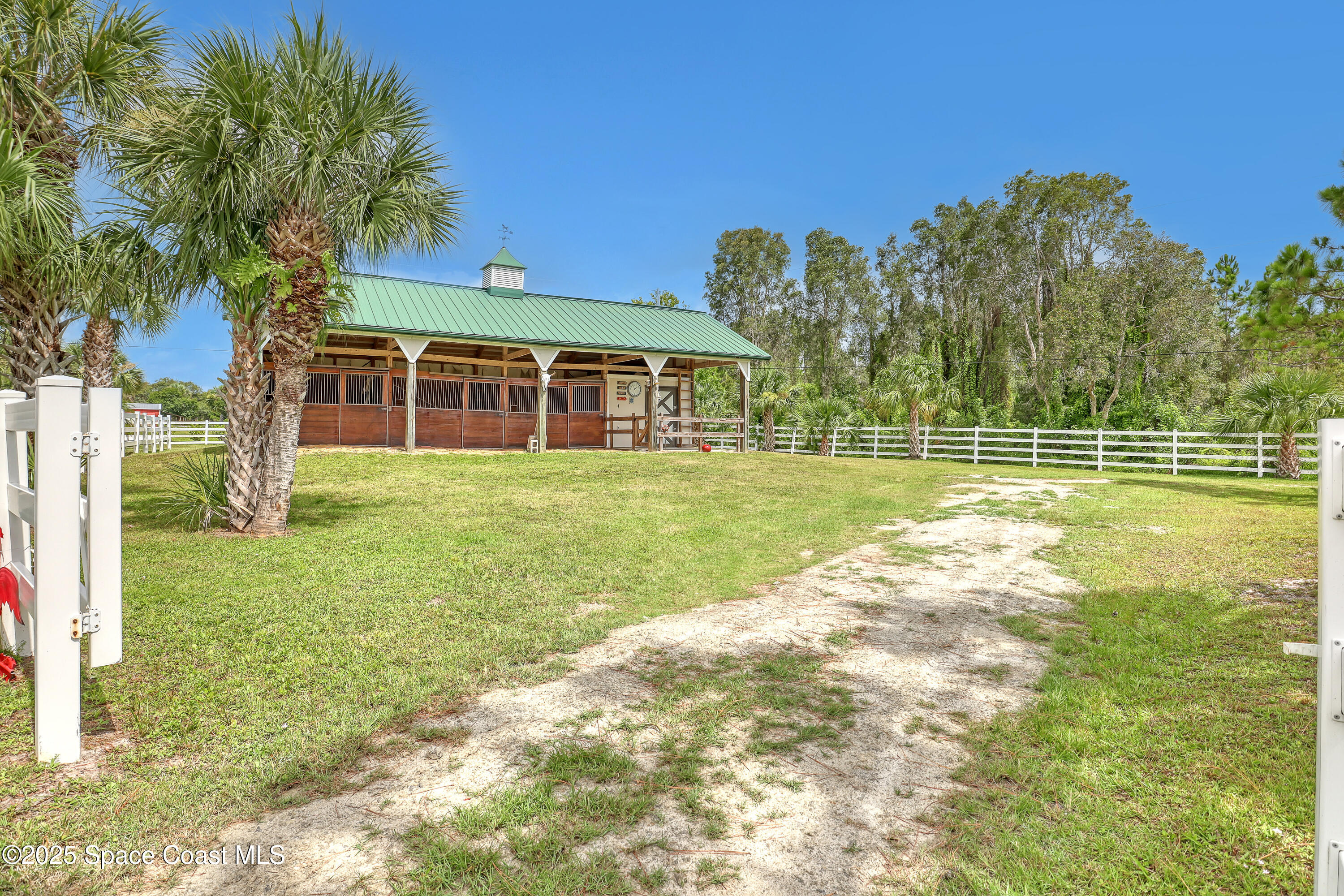 9341 Fleming Grant Road Micco, FL 32976 - Photo 20 of 51 9341 Fleming (8)