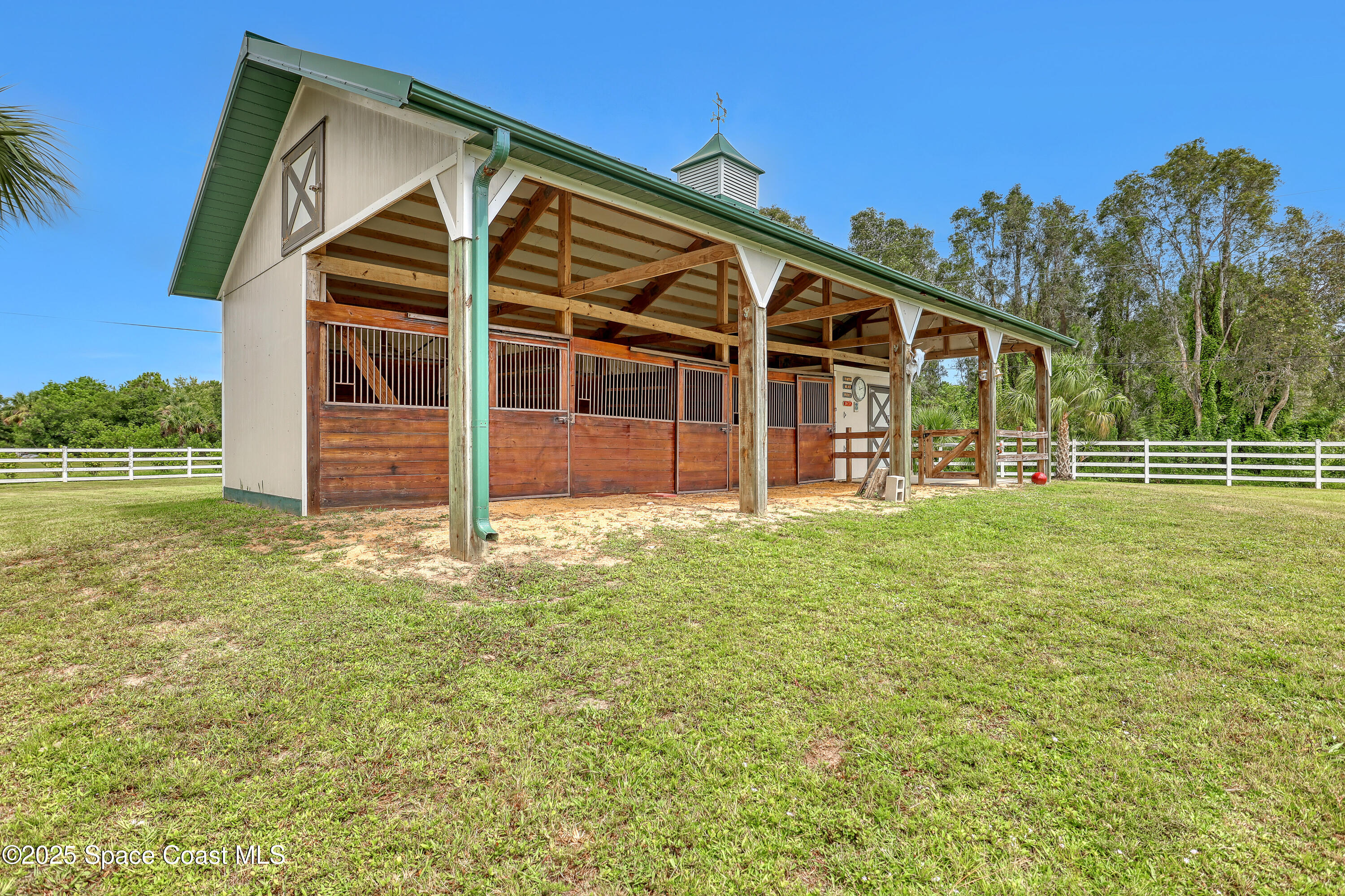 9341 Fleming Grant Road Micco, FL 32976 - Photo 23 of 51 9341 Fleming (11)