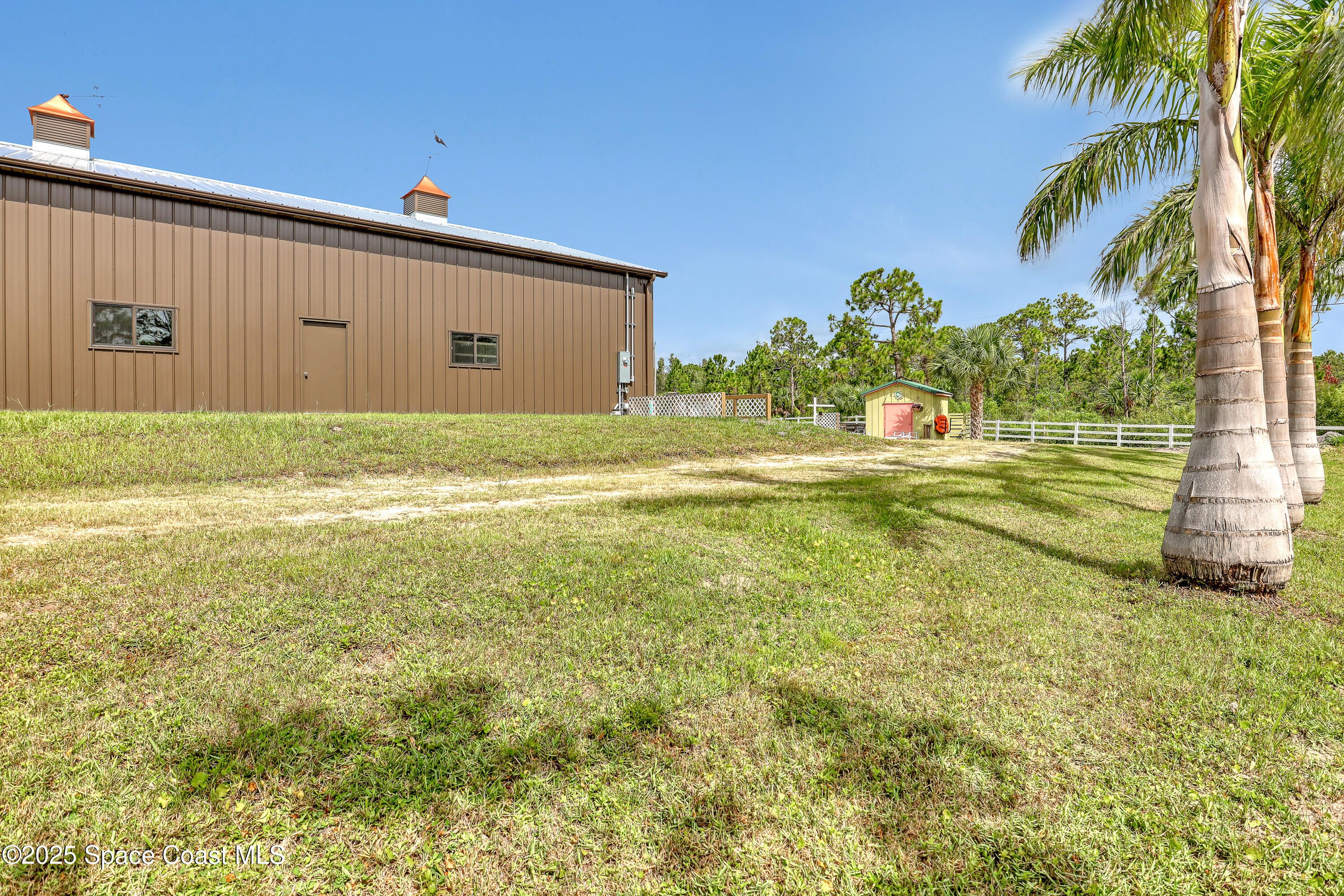 9341 Fleming Grant Road Micco, FL 32976 - Photo 35 of 51 9341 Fleming (23)