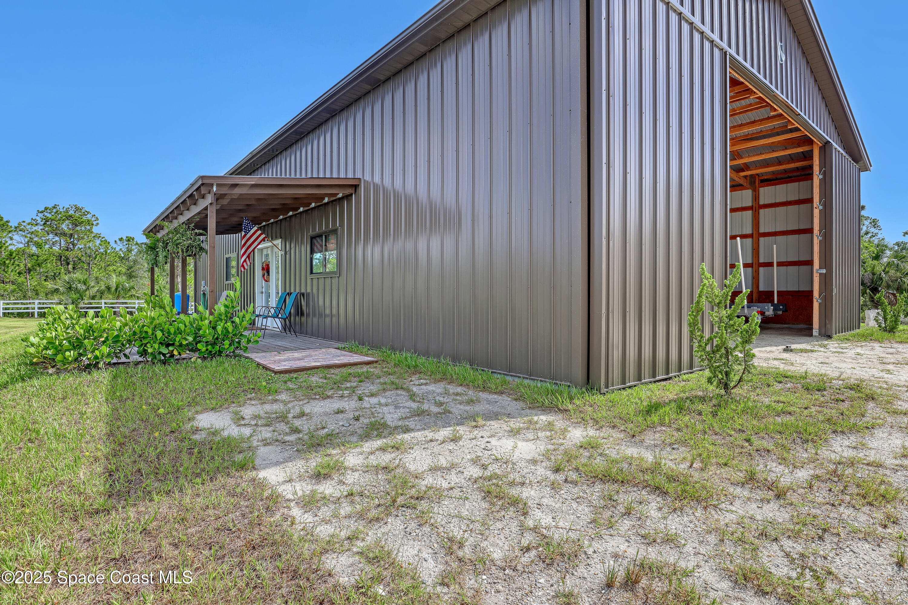 9341 Fleming Grant Road Micco, FL 32976 - Photo 7 of 51 9341 Fleming (37)