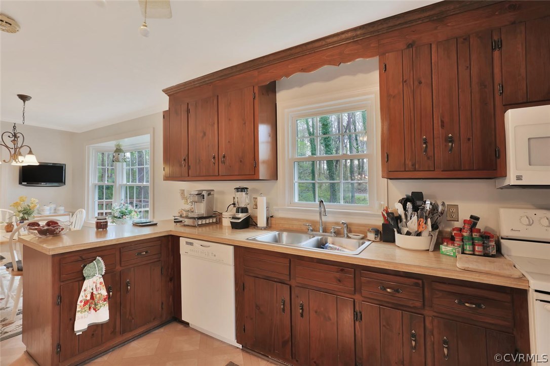 11500 Rolling Brook Road Chester, VA 23831 - Photo 12 of 26 Gallery Image 12