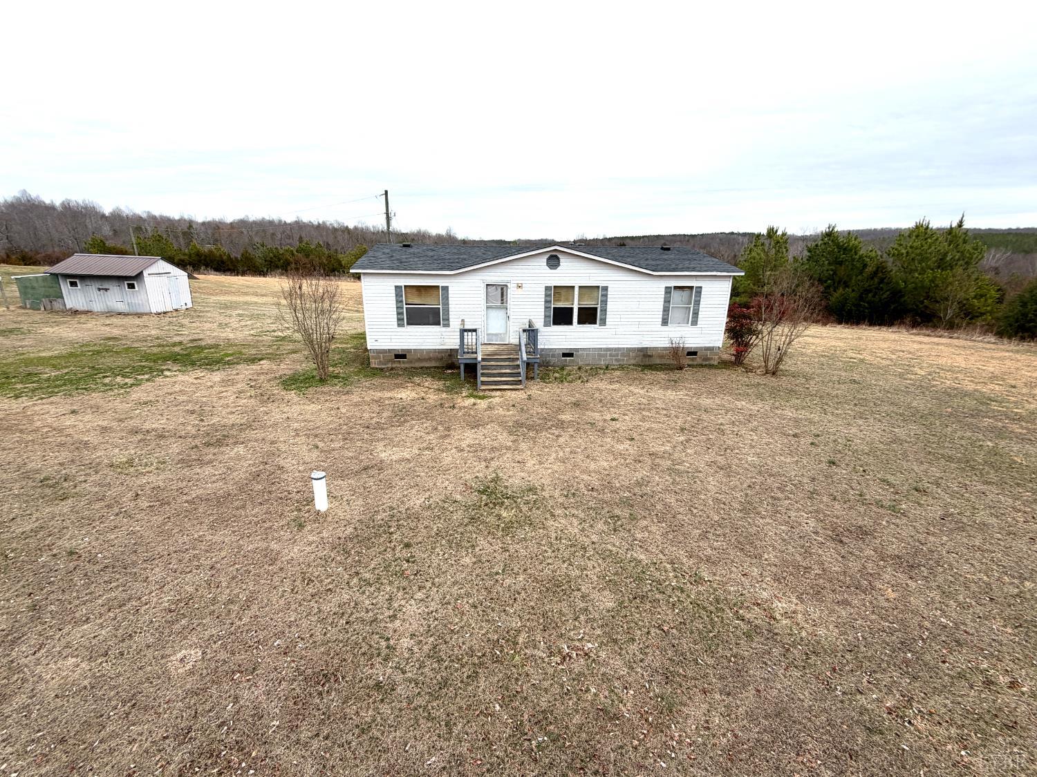 1472 Twenty Two Road Pamplin, VA 23958 - Photo 16 of 38