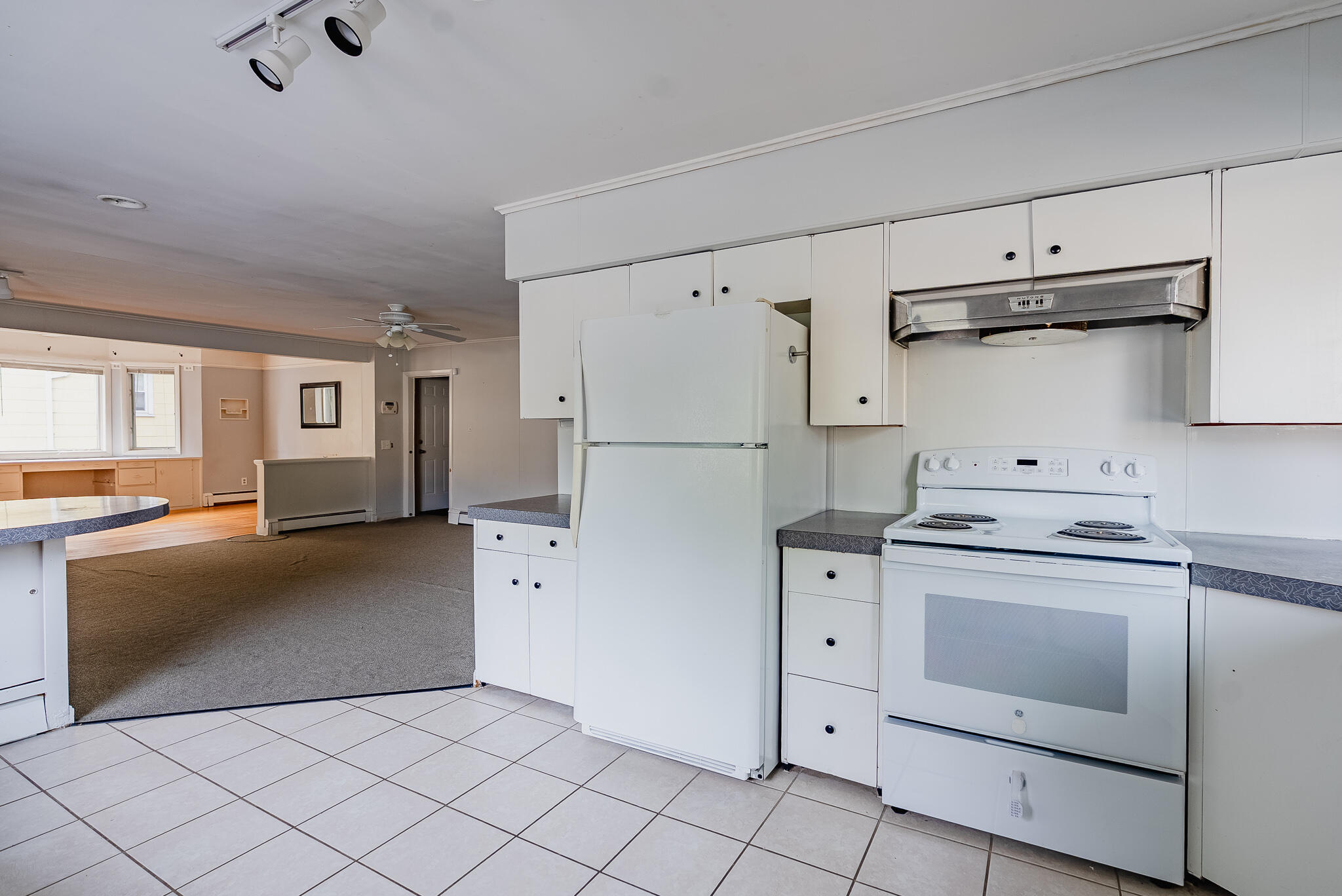 32 Orange Street Lewiston, ME 04240 - Photo 7 of 37 32_ORANGE_54