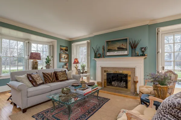 $1,150,000 | 1128 Carney Avenue, Mankato, MN 56001