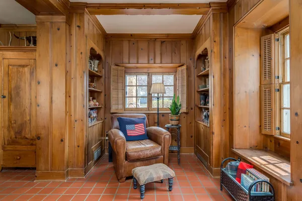 $1,150,000 | 1128 Carney Avenue, Mankato, MN 56001