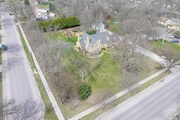 $1,150,000 | 1128 Carney Avenue, Mankato, MN 56001