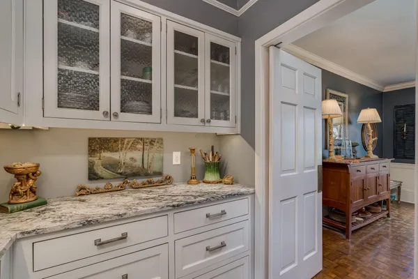 $1,150,000 | 1128 Carney Avenue, Mankato, MN 56001