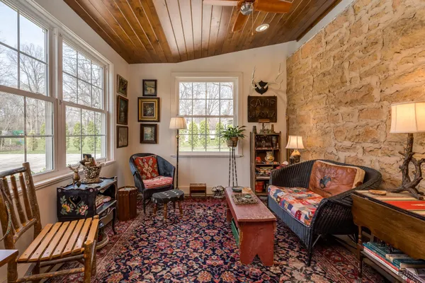 $1,150,000 | 1128 Carney Avenue, Mankato, MN 56001