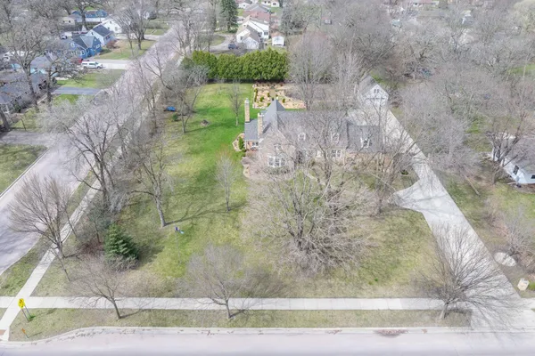 $1,150,000 | 1128 Carney Avenue, Mankato, MN 56001