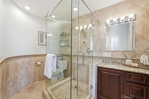 $525,000 | 700 East Ocean Boulevard, Unit 2002, Long Beach, CA 90802