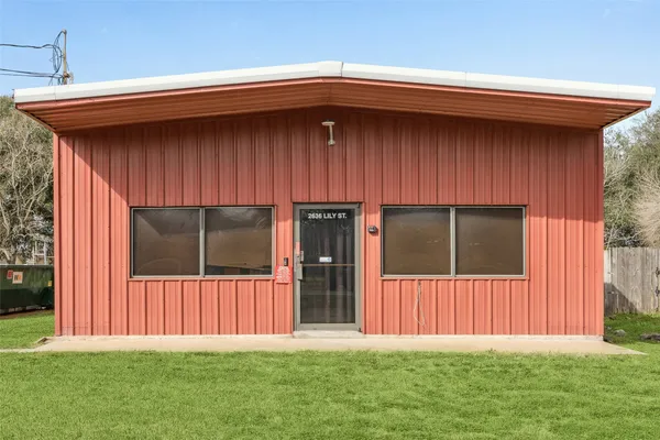 $699,999 | 2636 Lily Street, Pasadena, TX 77503