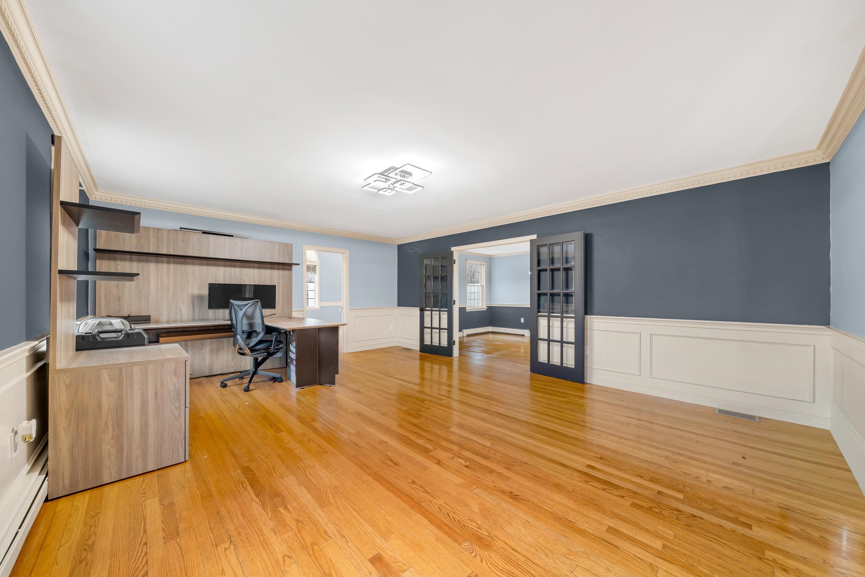 5 Bedros Street Windham, NH 03087 - Photo 4 of 31