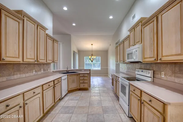 $3,000 | 4 Windwillow Lane, Ormond Beach, FL 32174