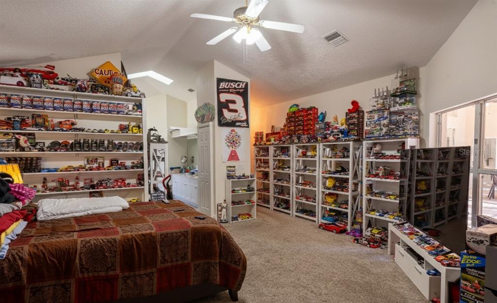 1695 Horseshoe Road Deltona, FL 32725 - Photo 13 of 34