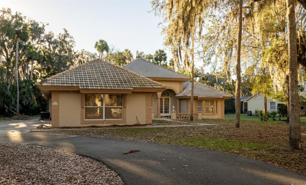 1695 Horseshoe Road Deltona, FL 32725 - Photo 3 of 34