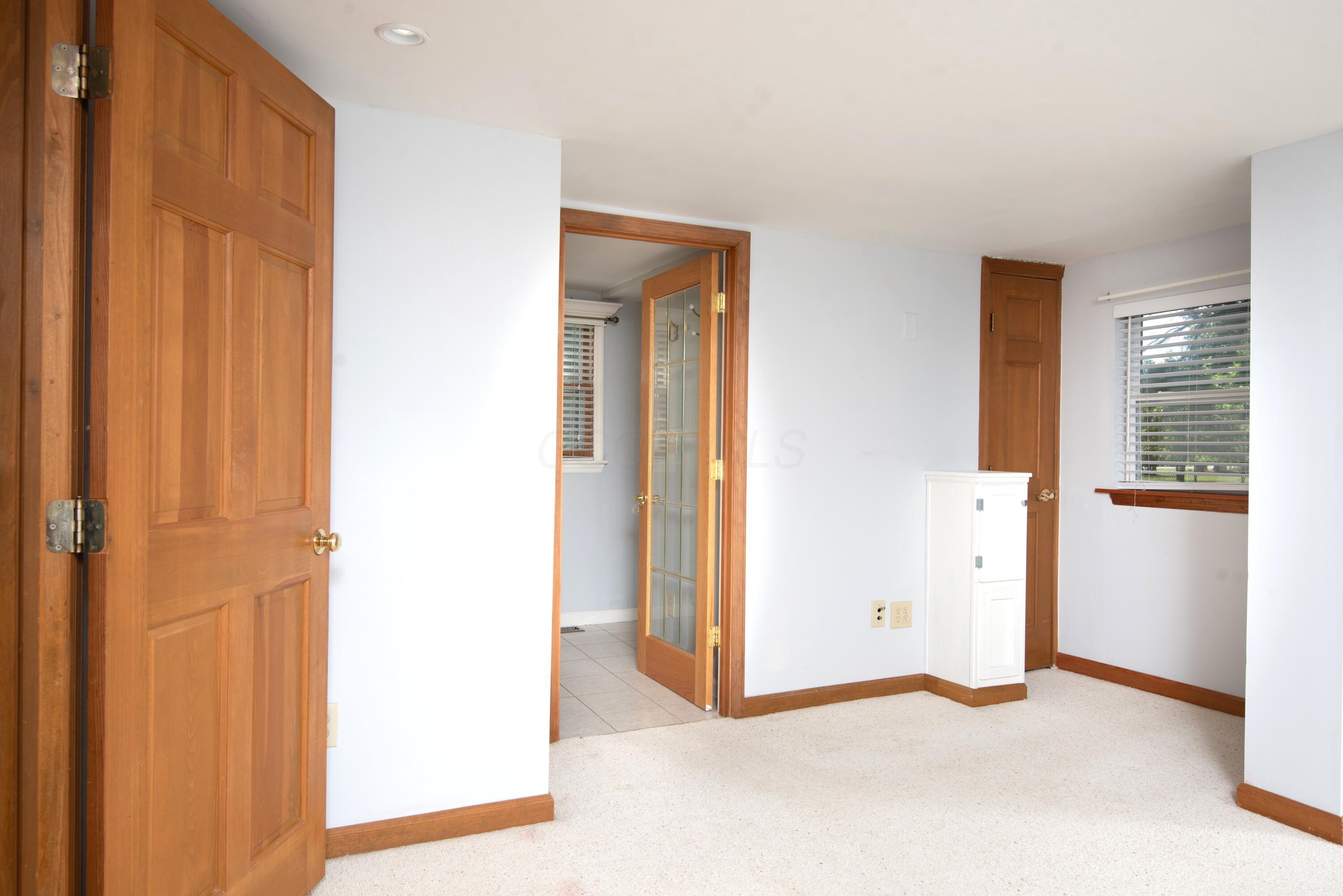 4755 Marion Road Northeast Newark, OH 43055 - Photo 15 of 47 Primary Bedroom