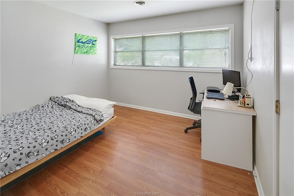 305 West Brookside Drive Bryan, TX 77801 - Photo 31 of 43