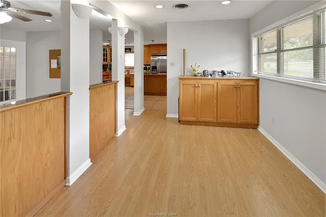 $3,500 | 305 West Brookside Drive, Bryan, TX 77801