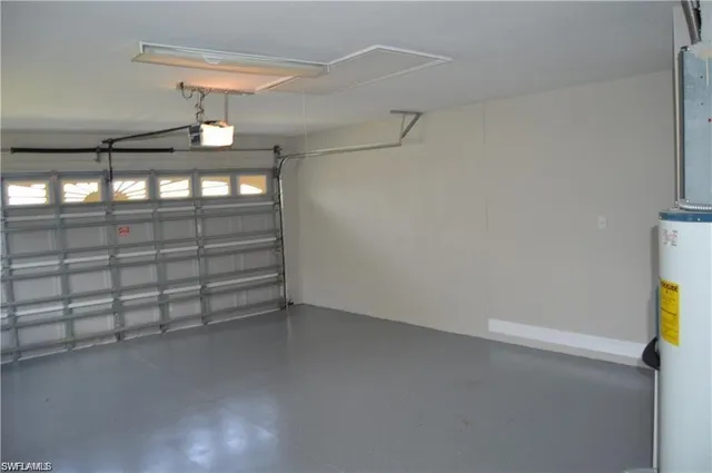 a view of a garage