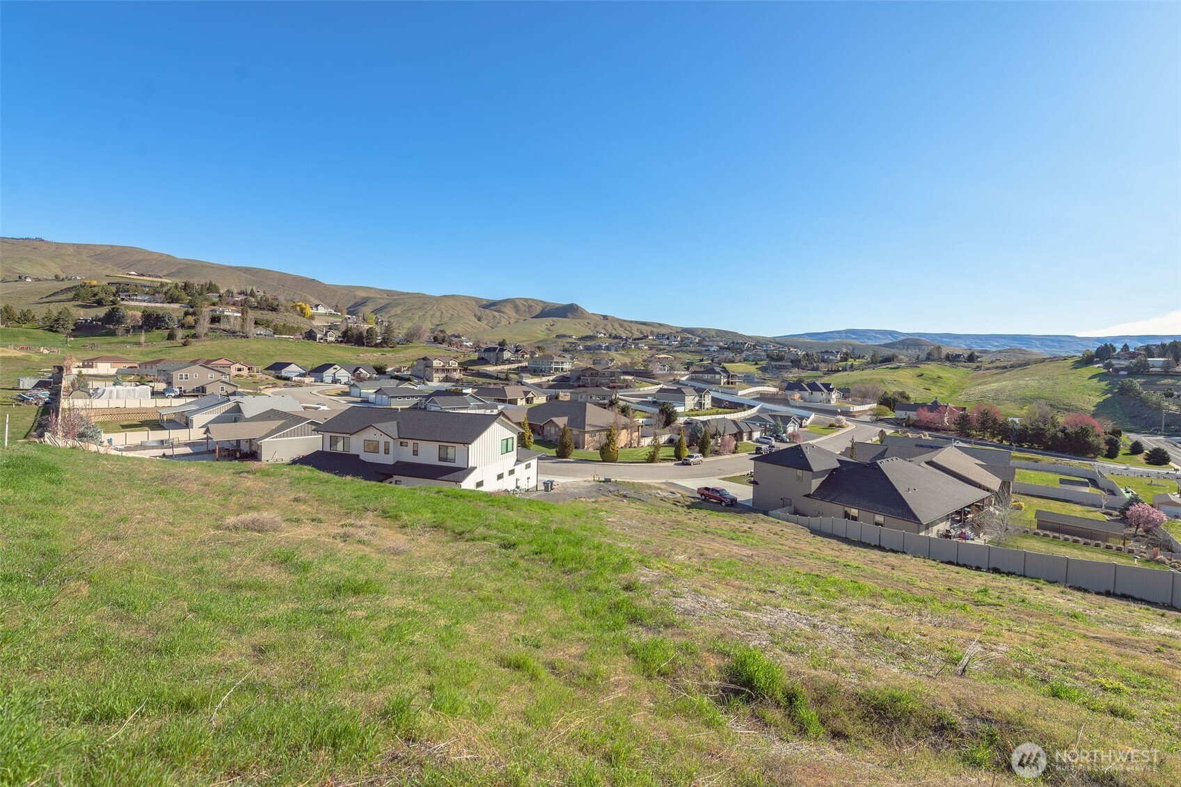 83 Sunny Meadows Loop Wenatchee, WA 98801 - Photo 14 of 23