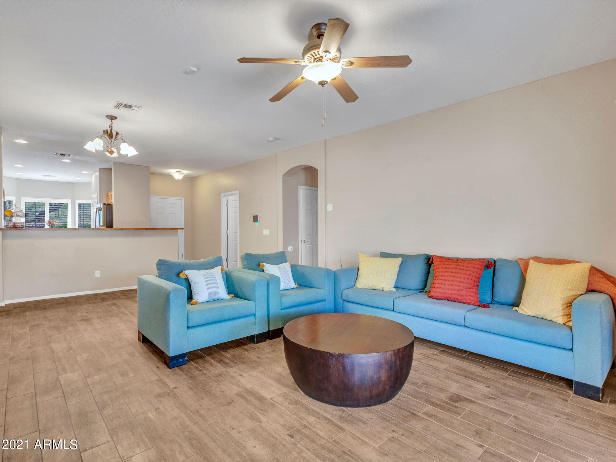 4622 West Cottontail Road Phoenix, AZ 85086 - Photo 9 of 34 4622 W Cottontail Rd_03-Family Room (4)