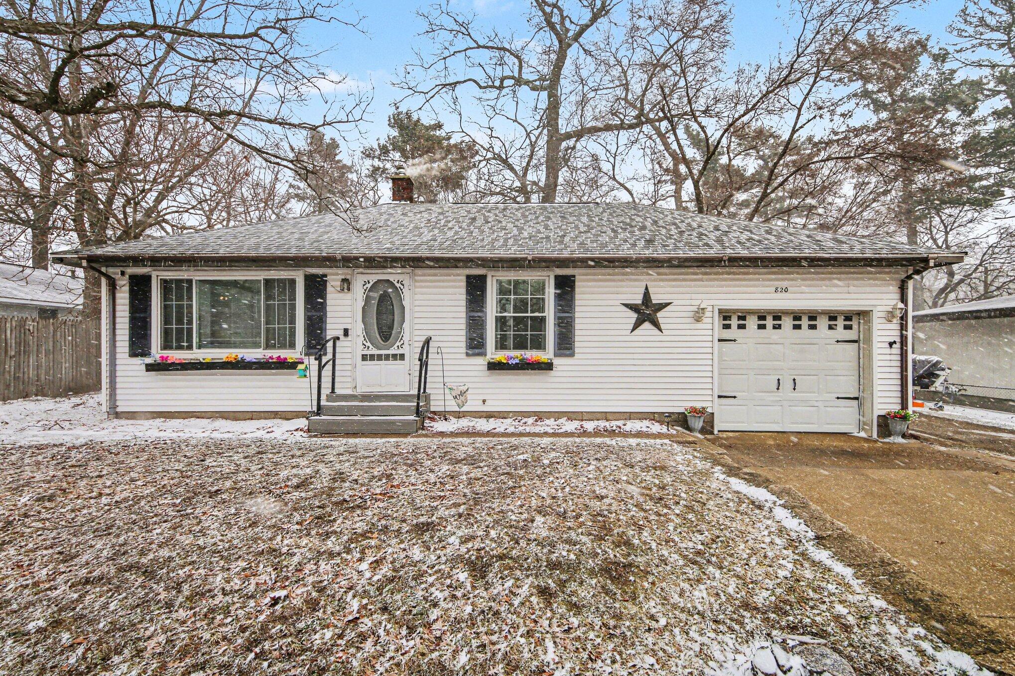 820 Quarterline Road Muskegon, MI 49442 - Photo 26 of 27 002_file_8654