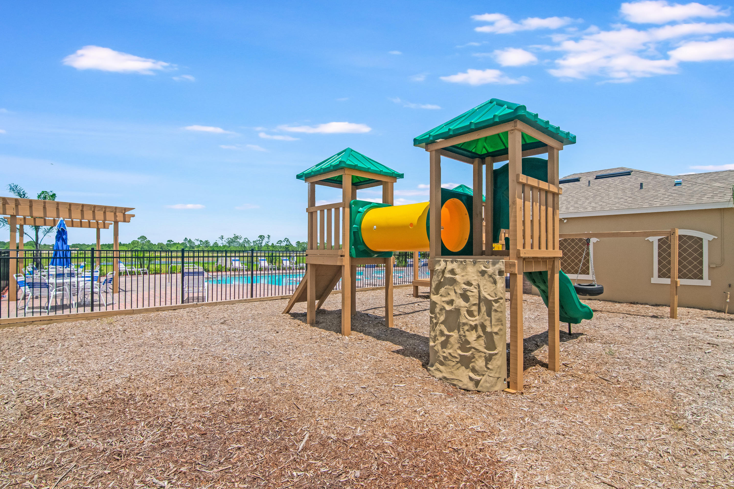 857 Old Country Rd S East Palm Bay, FL 32909 - Photo 27 of 27 DSC_0207