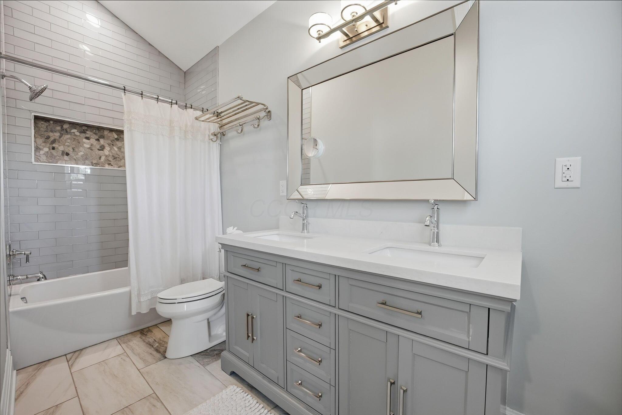 10122 Concord Road Dublin, OH 43017 - Photo 68 of 119 Ensuite Bath- Guest Bed 5
