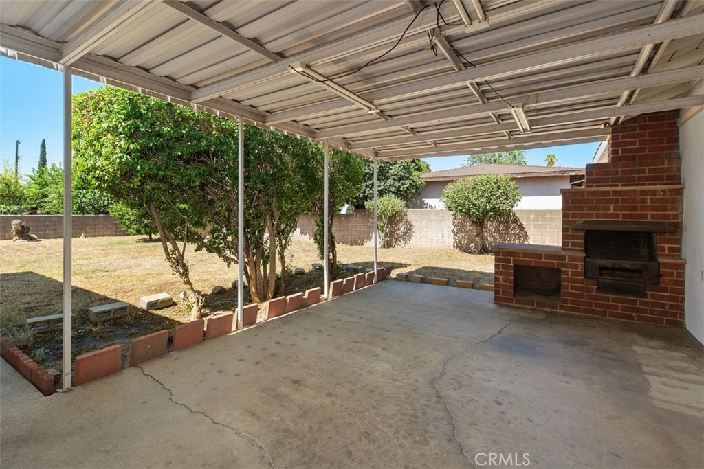 417 East Cornell Drive Rialto, CA 92376 - Photo 32 of 40