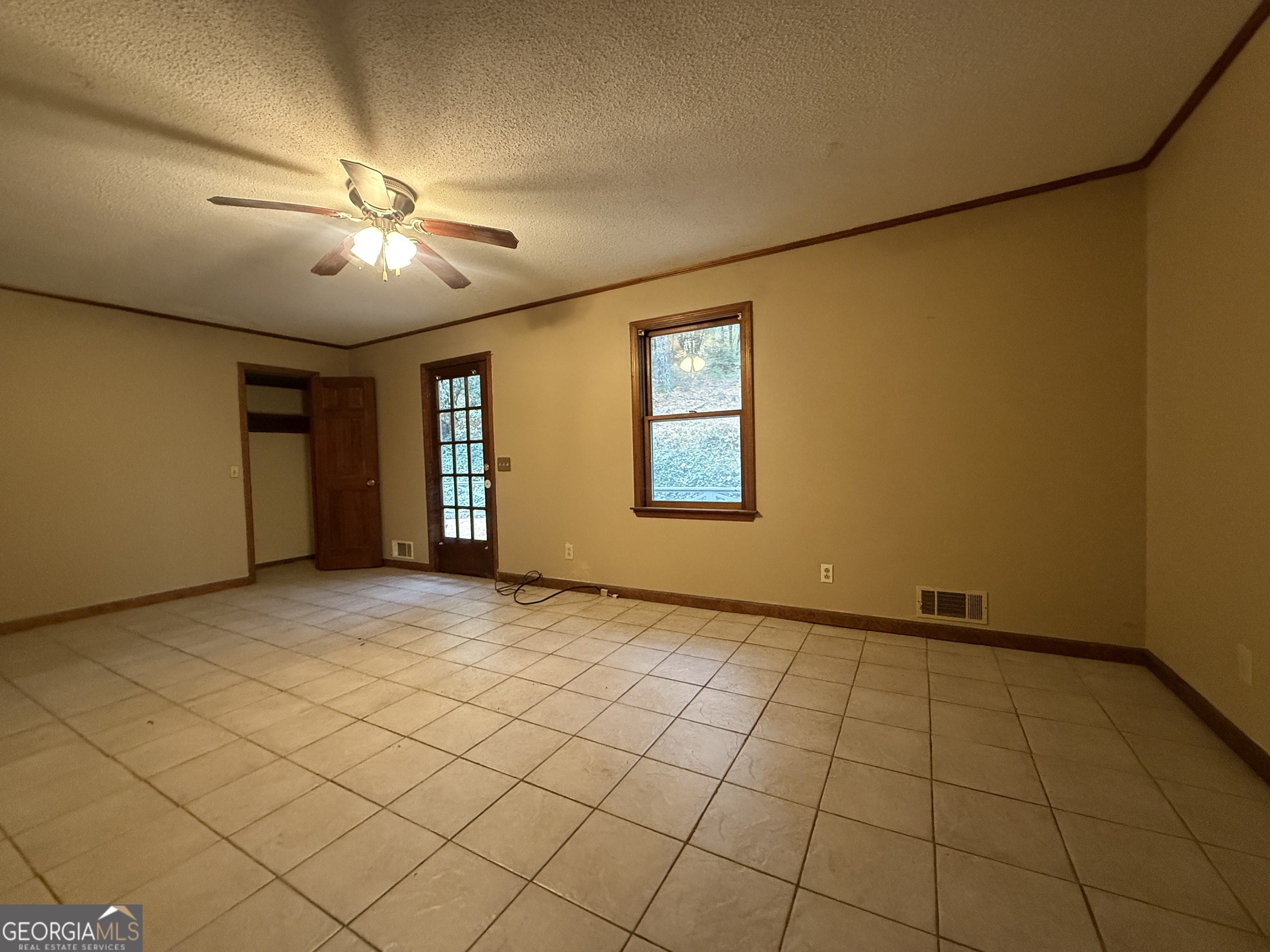 3197 Bridge Creek Road Tiger, GA 30576 - Photo 20 of 30 a view of an empty room with a window