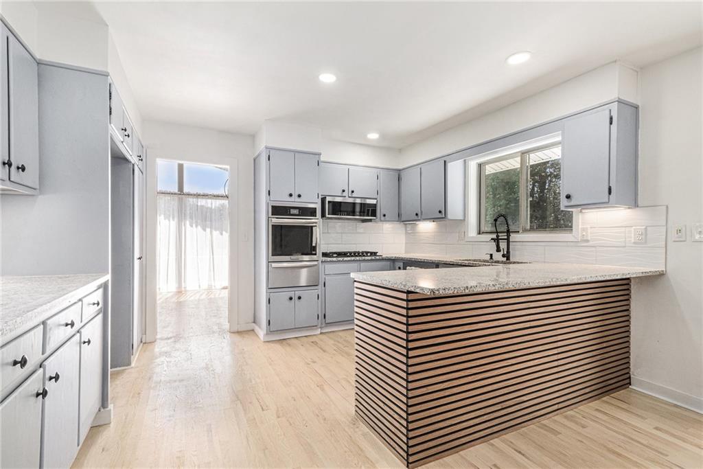 2311 Springside Lane Decatur, GA 30032 - Photo 6 of 23