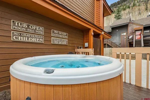 $289,999 | 166 Yankee Girl Court, Unit 212, Durango, CO 81301