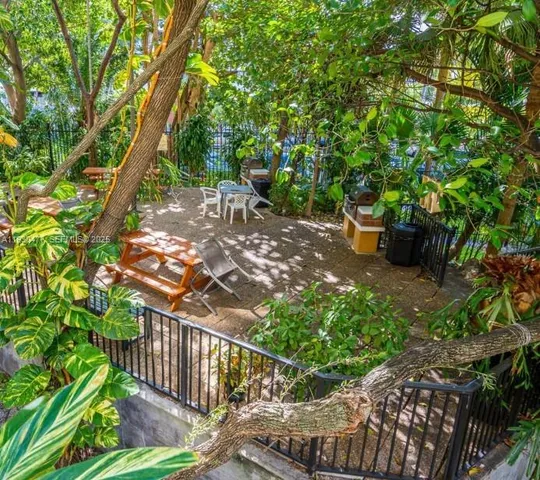 $535,000 | 1450 Brickell Bay Drive, Unit 1606, Miami, FL 33131