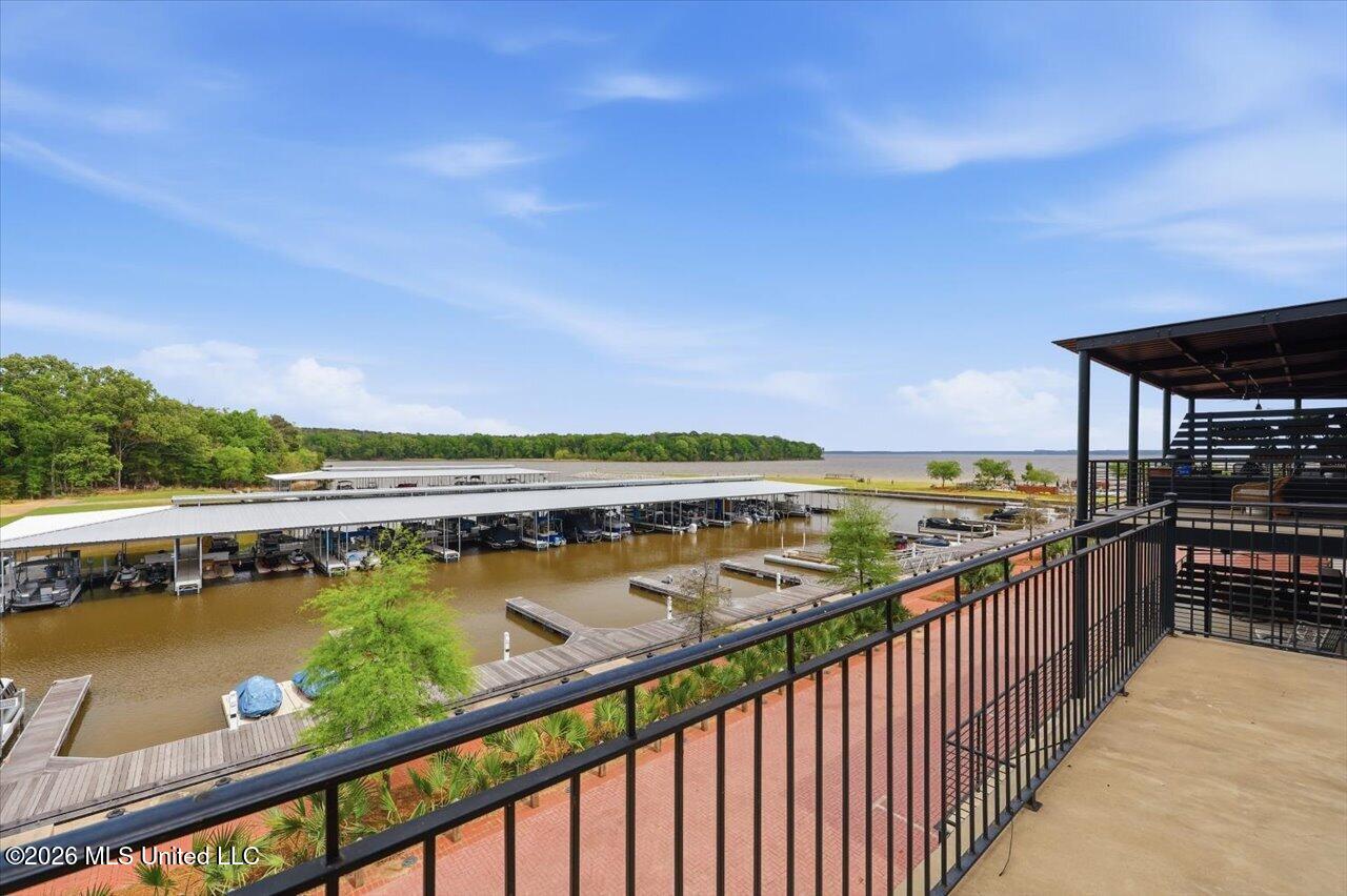 145 Republic Street Madison, MS 39110 - Photo 20 of 43 22-145 Republic St unit 431 _ Home Tours