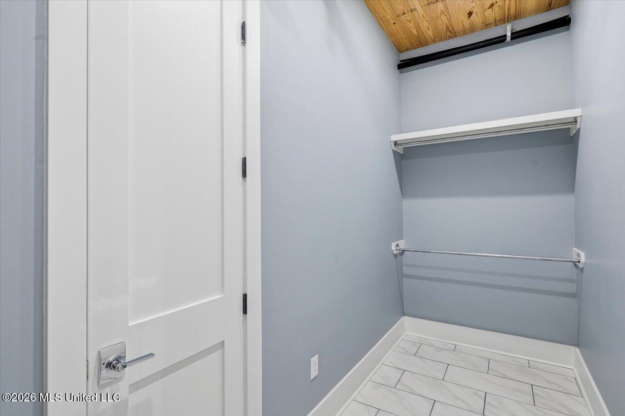 145 Republic Street Madison, MS 39110 - Photo 31 of 43 33-145 Republic St unit 431 _ Home Tours