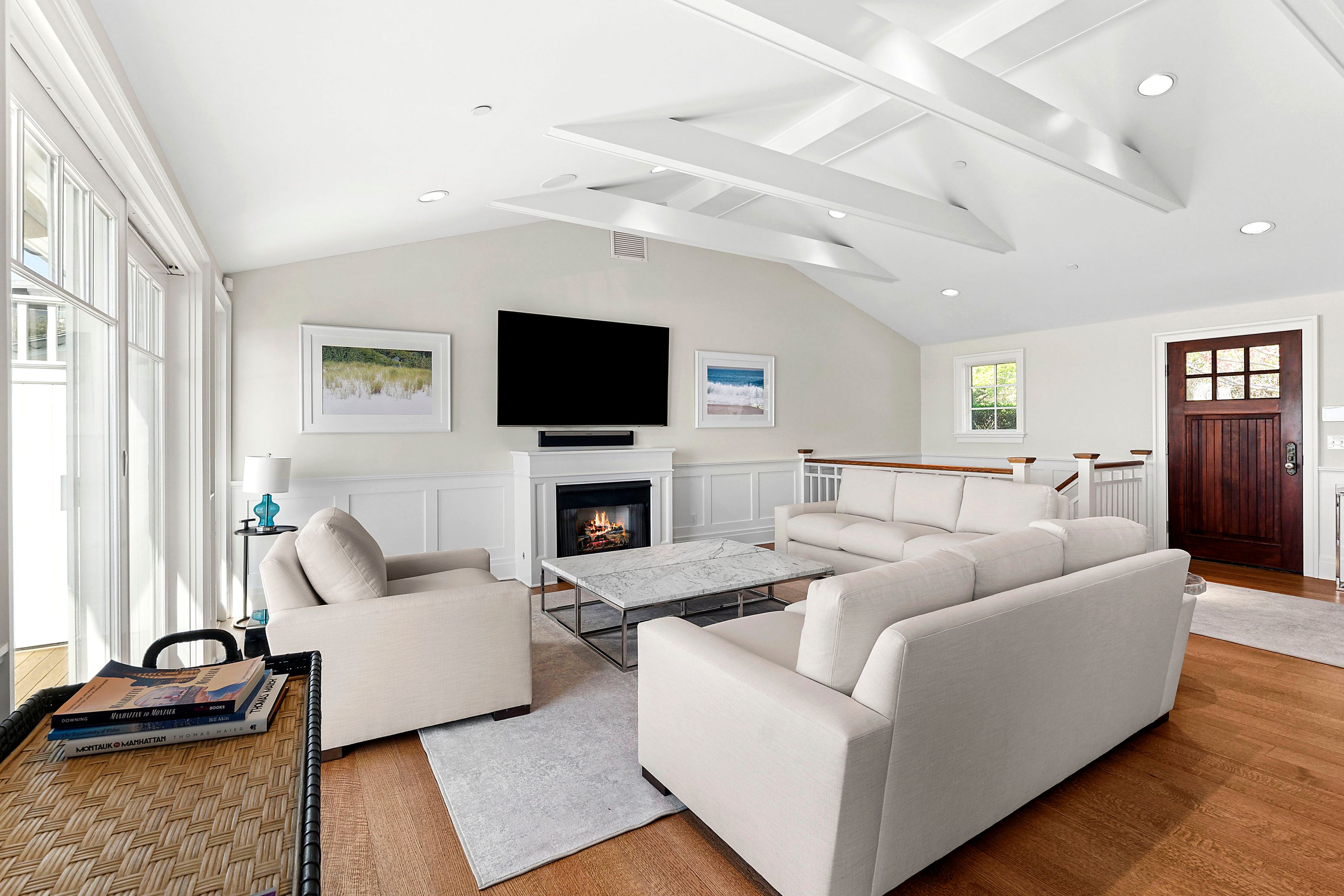 272 Old Montauk Highway, Unit 3 Montauk, NY 11954 - Photo 4 of 34