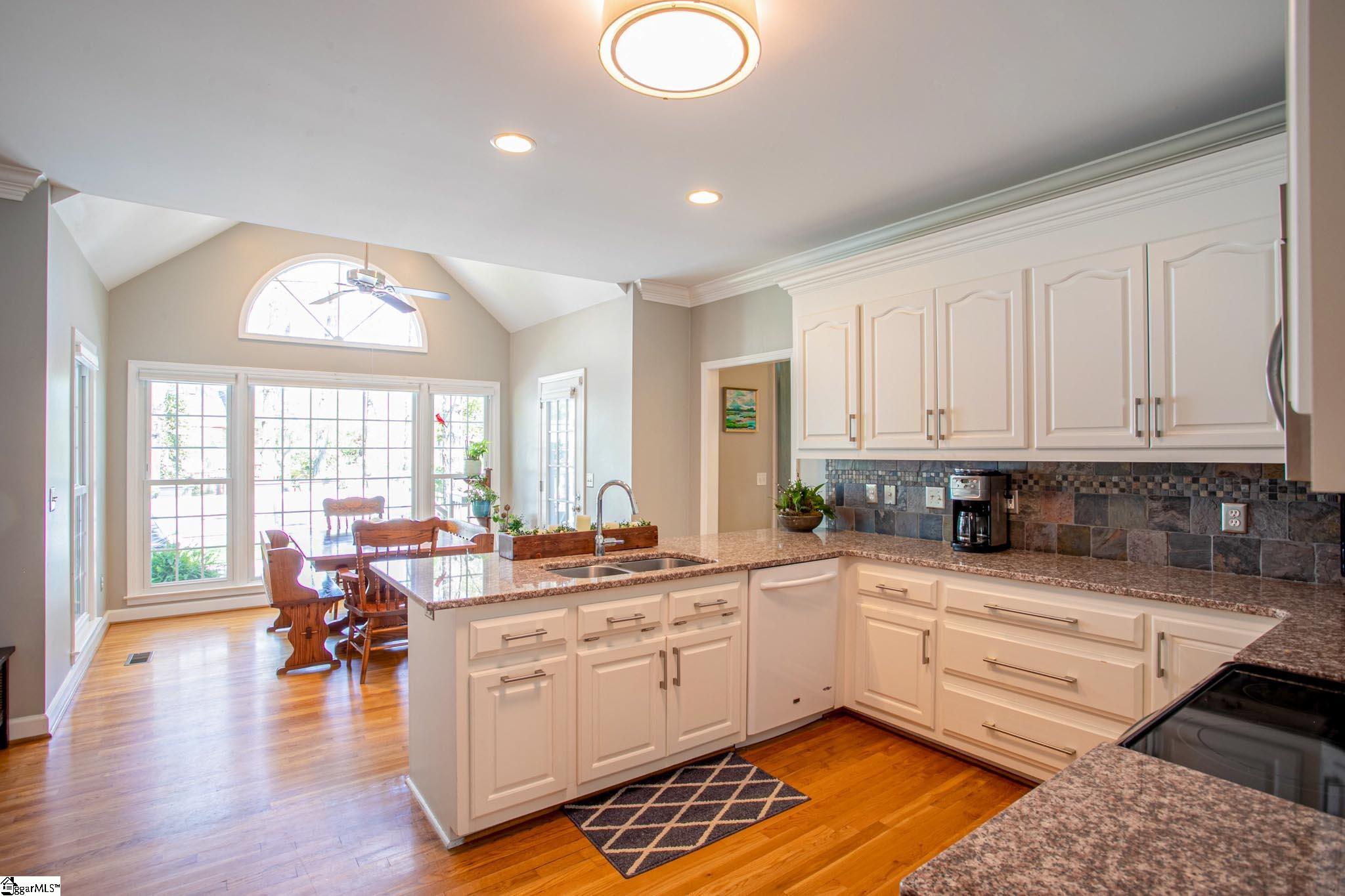 227 Rock Road Greer, SC 29651 - Photo 8 of 35 Gallery Image 8