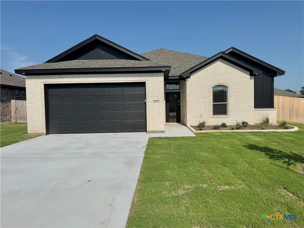 $349,000 | 405 Magnolia Drive, Troy, TX 76579