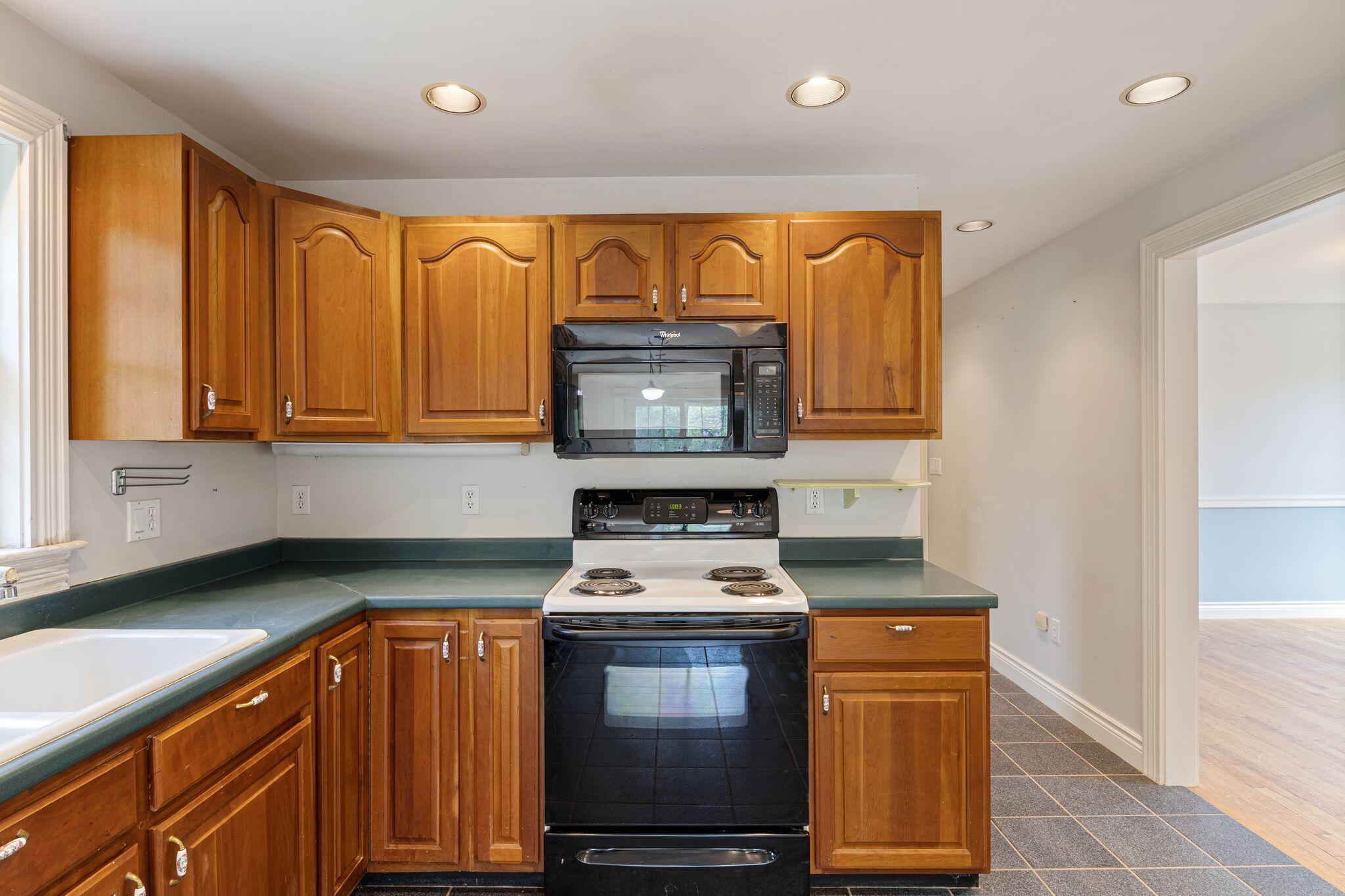 223 Spur Road Cornish, ME 04020 - Photo 6 of 51 Kitchen
