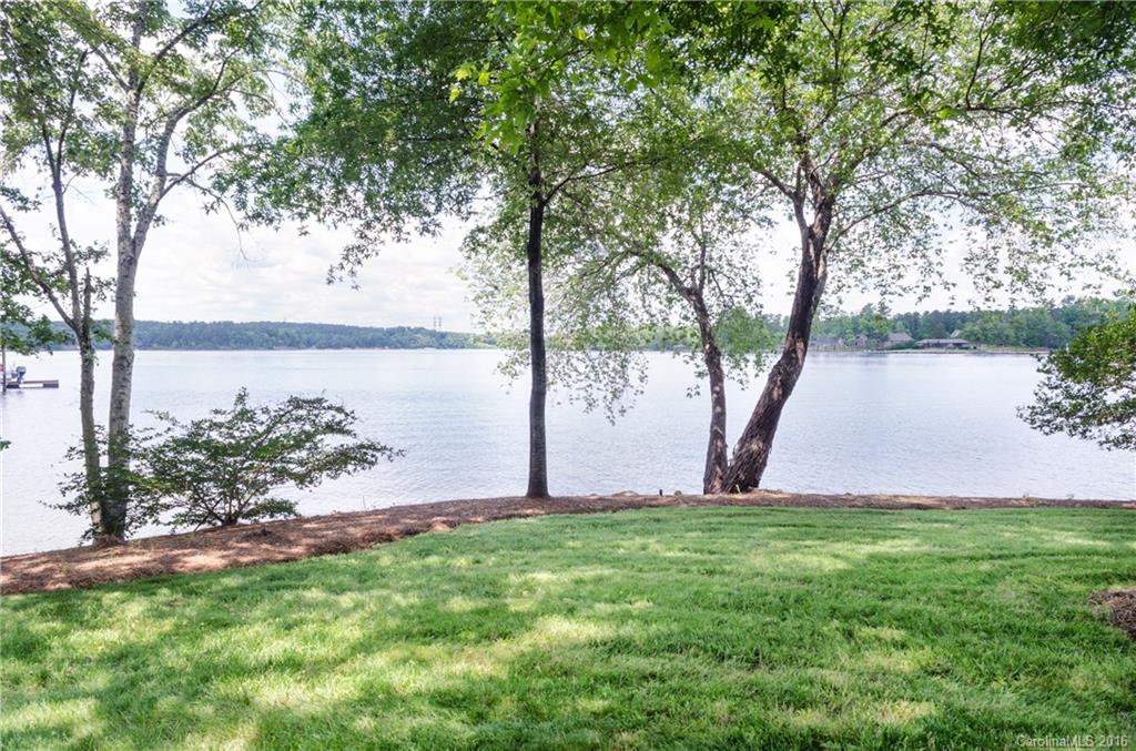 453 Doc Harbor Point York, SC 29745 - Photo 1 of 24 Gallery Image 1