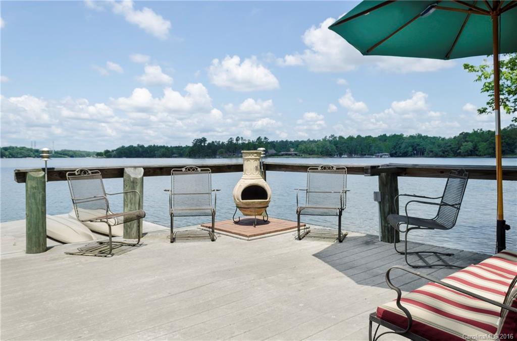 453 Doc Harbor Point York, SC 29745 - Photo 2 of 24 Gallery Image 2