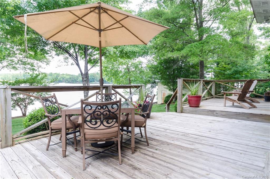 453 Doc Harbor Point York, SC 29745 - Photo 11 of 24 Gallery Image 11