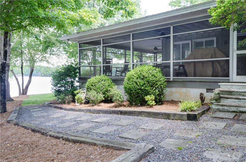 453 Doc Harbor Point York, SC 29745 - Photo 5 of 24 Gallery Image 5