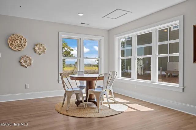 $2,260,000 | 10530 Coast Guard Road, Emerald Isle, NC 28594