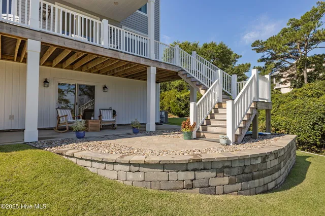 $2,260,000 | 10530 Coast Guard Road, Emerald Isle, NC 28594